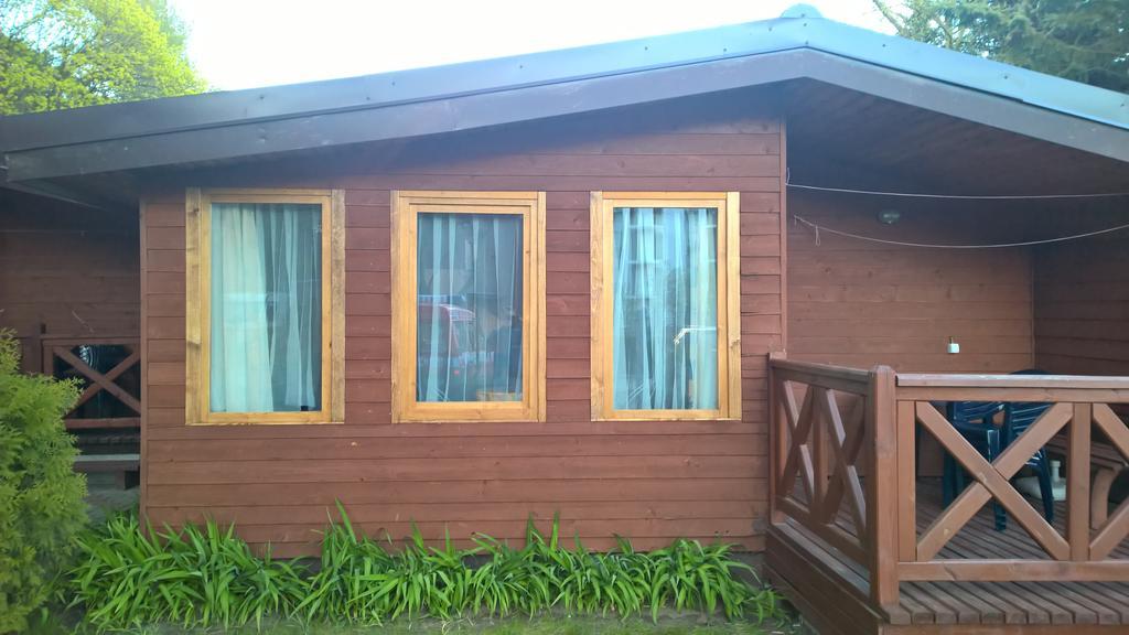 Osrodek Wypoczynkowy Amber Villa Kąty Rybackie Buitenkant foto